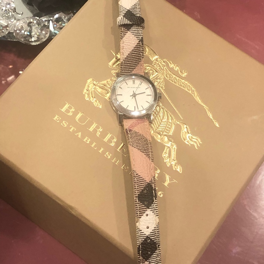 Nova checked Heritage nylon and leather watch